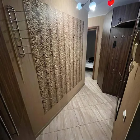 Apartman однокімнатна на середньофонтанській біля жд вокзалу